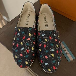 NWT Womens Belmont Tom’s